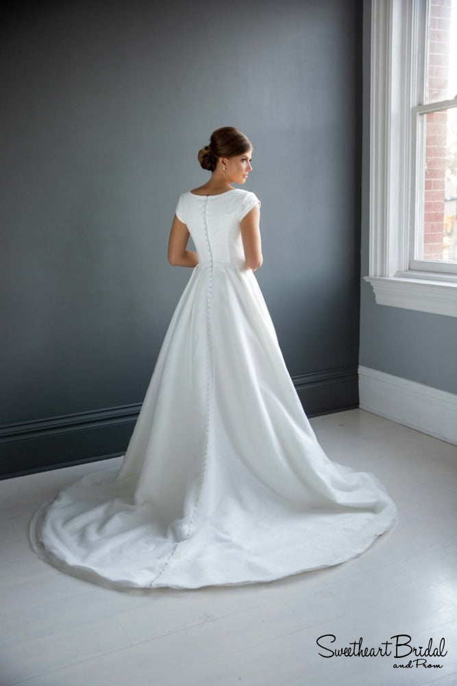 7206- Kimberly Bridal