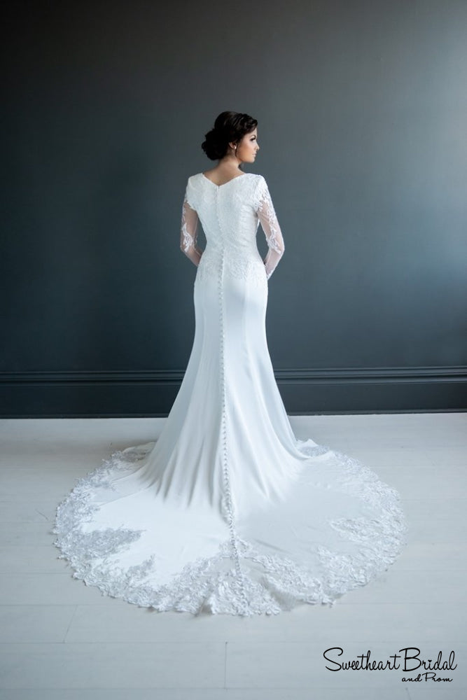 7217- Lauren Bridal