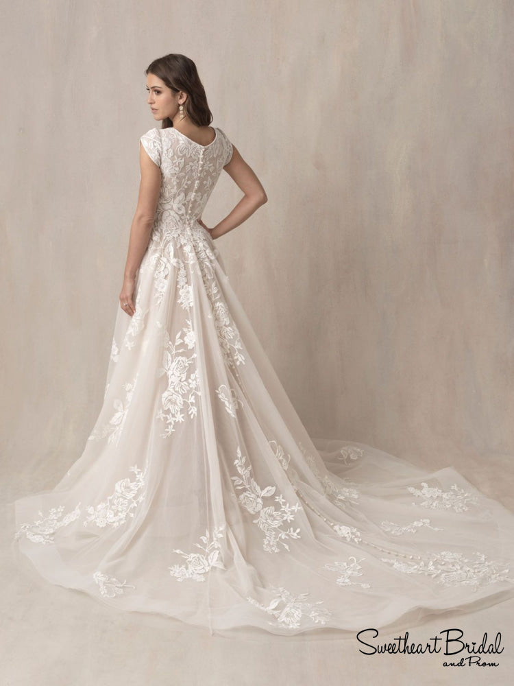 M674 Bridal