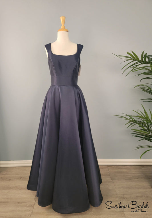 Pr722-Navy-Available In Sizes 2 10 18 Formal Wear