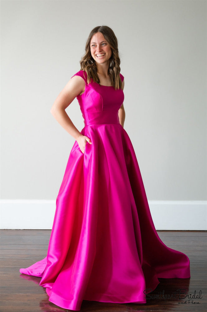 Pr722-Raspberry-Available In Sizes 0 14 16 Formal Wear