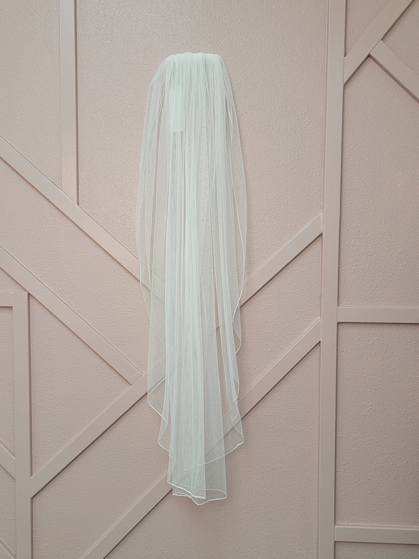 V2229-Soft Tulle